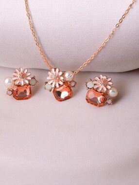 Boho Pearl & Sunflower Necklace Earring Set Peach Rhinestone Rose Gold